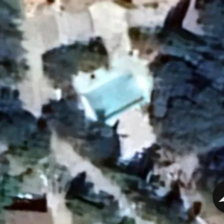 Couples Amoureux Propriete 4000m2 Cabane-maison Ecolo Piscine Privee Clim Terrasse Dans Les Arbres