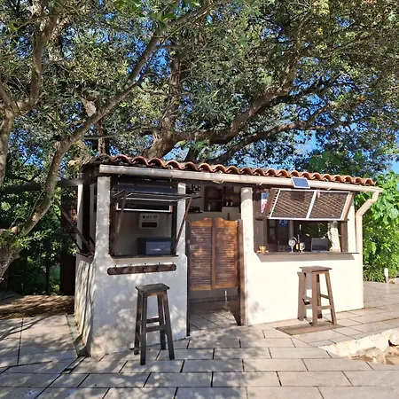 Couples Amoureux Propriete 4000m2 Cabane-maison Ecolo Piscine Privee Clim Terrasse Dans Les Arbres * Combas (Gard)