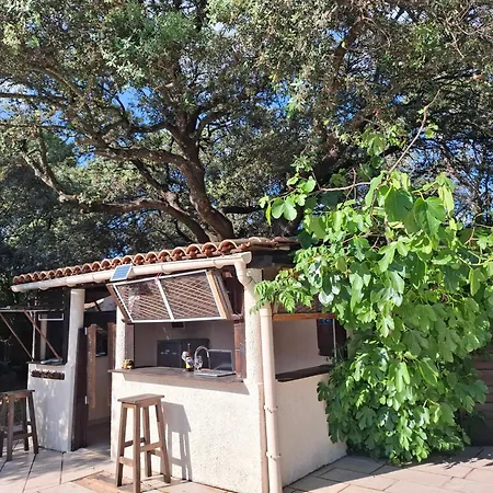 Couples Amoureux Propriete 4000m2 Cabane-maison Ecolo Piscine Privee Clim Terrasse Dans Les Arbres *
