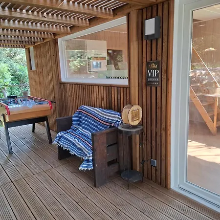 Couples Amoureux Propriete 4000m2 Cabane-maison Ecolo Piscine Privee Clim Terrasse Dans Les Arbres *